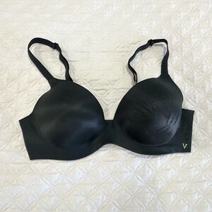 Victoria’s Secret Perfect shape black bra